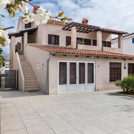 Apartments Antonio Medulin Exterior photo