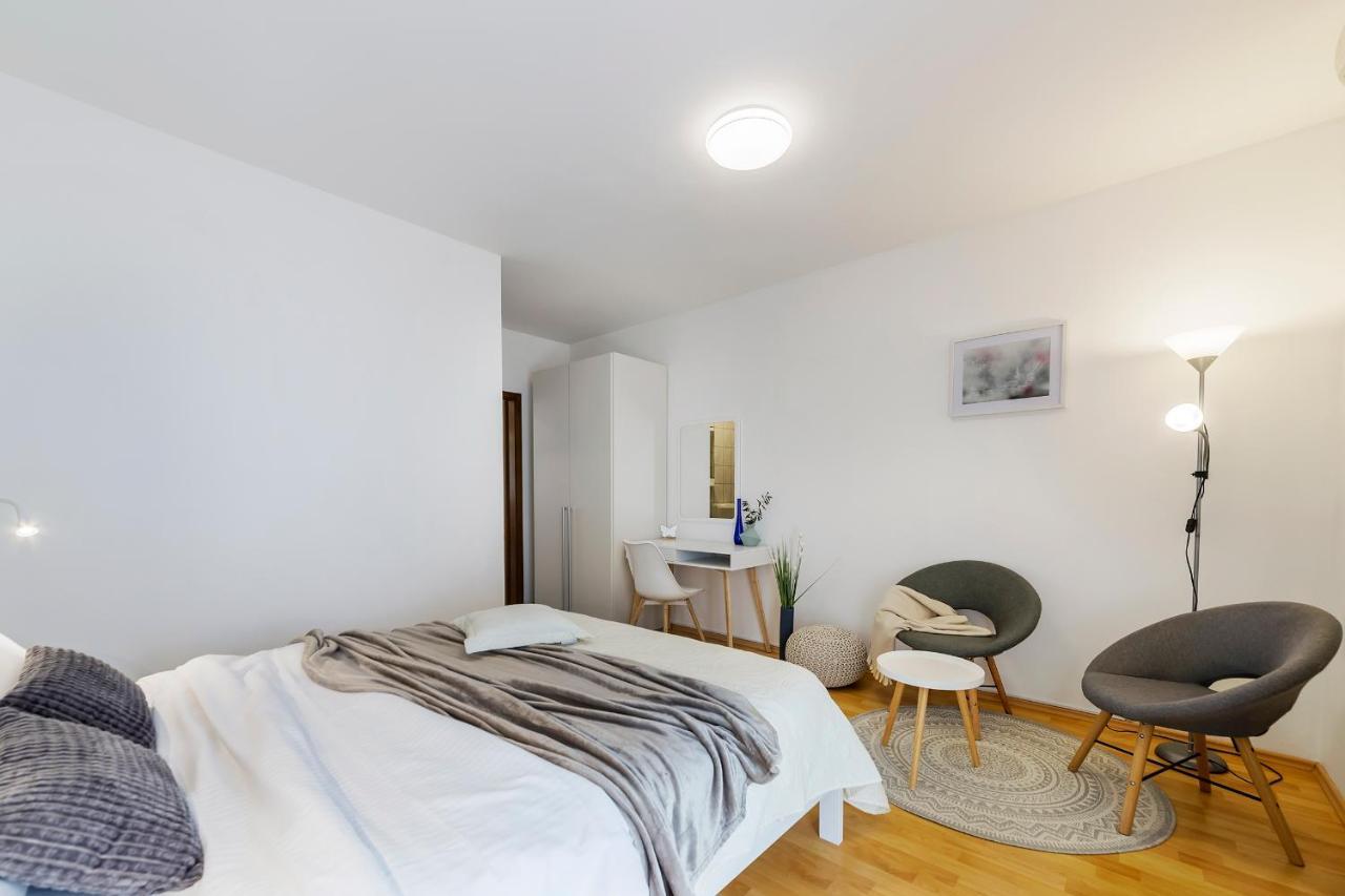Apartments Antonio Medulin Exterior photo