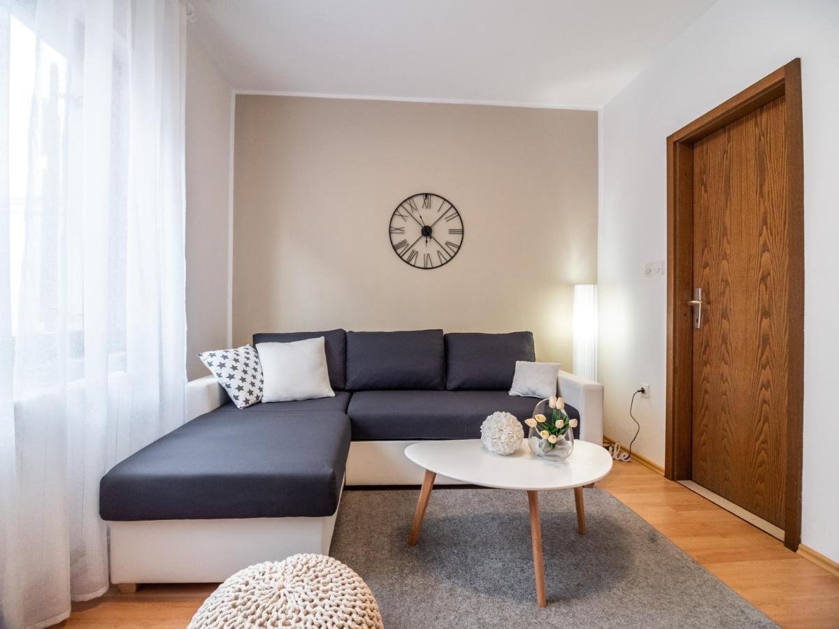 Apartments Antonio Medulin Exterior photo