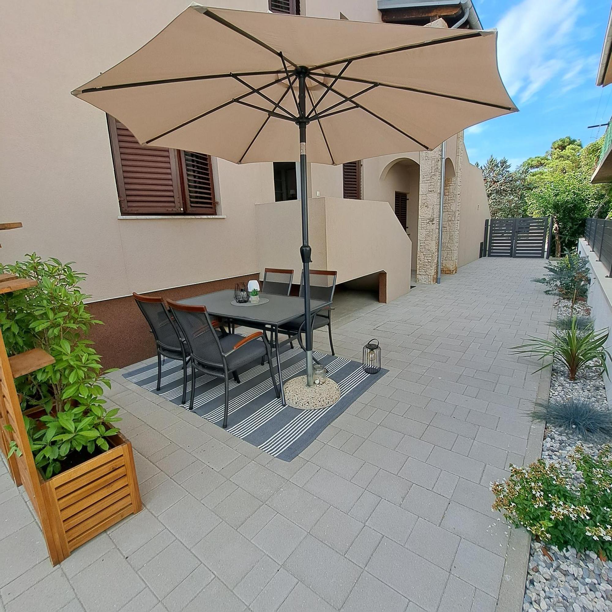 Apartments Antonio Medulin Exterior photo
