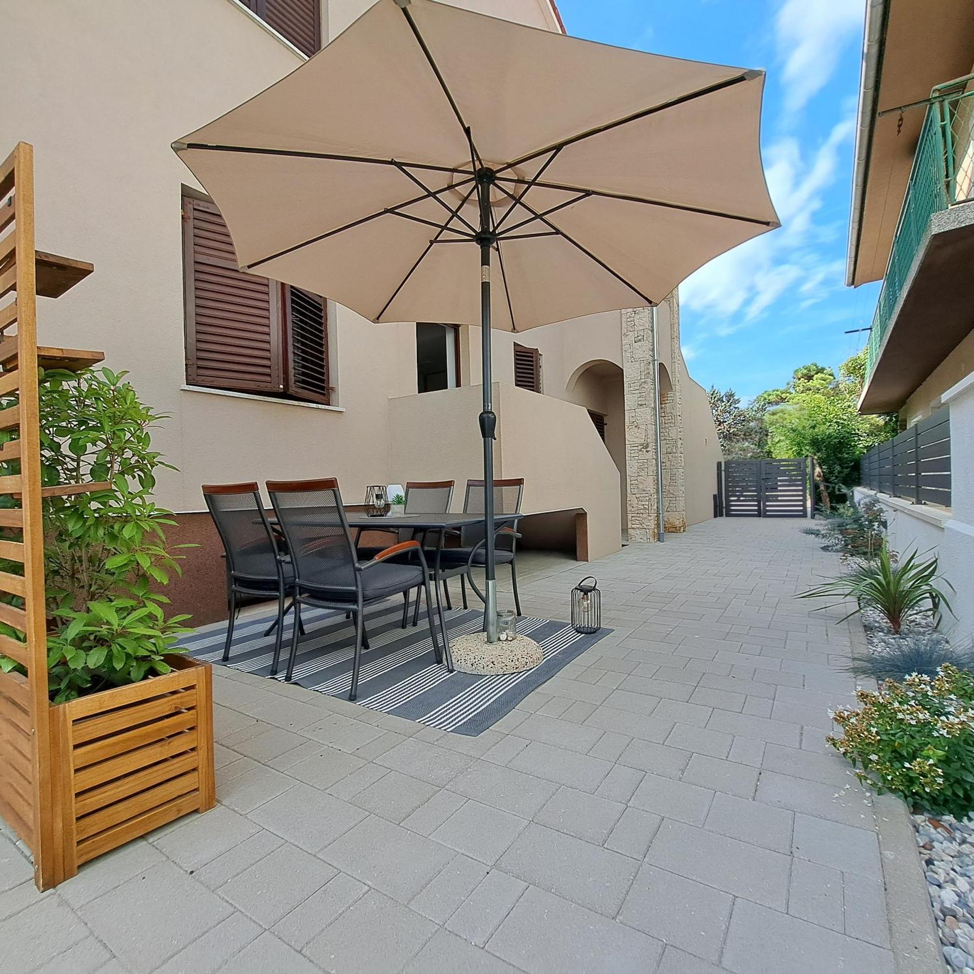 Apartments Antonio Medulin Exterior photo
